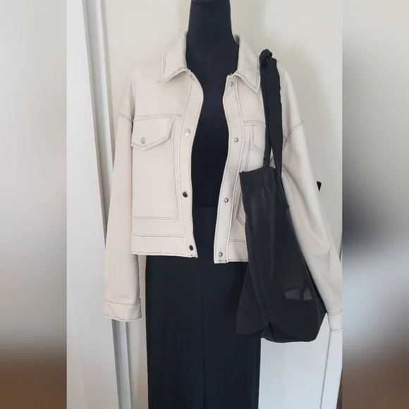 Stoosh Women's Ivory Seude Like Jacket - Picture 9 of 10